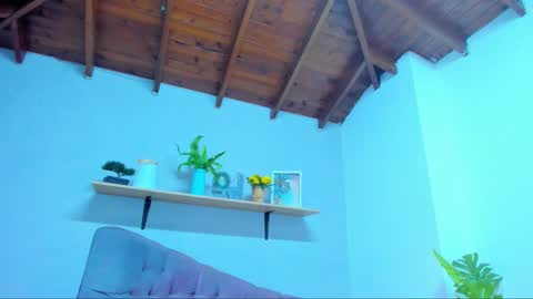 Queen online show from March 2026 03:29:01 PM