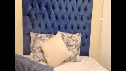 queenkarmax online show from May 2026 12:22:02 PM