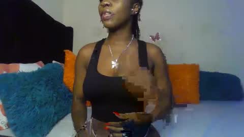 Snapshot of queenmavela_ chatting on February 2026 07:32:01 PM queenmavela_ online show from February 2026 07:32:01 PM