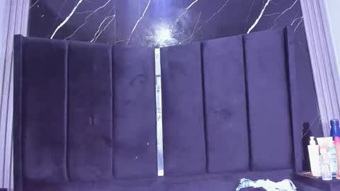 queenstarhyl online show from April 2026 03:10:02 AM