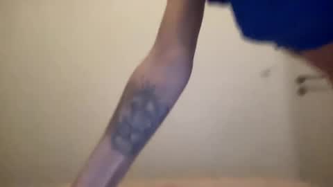 Quinnyelena online show from February 2025 07:45:02 PM