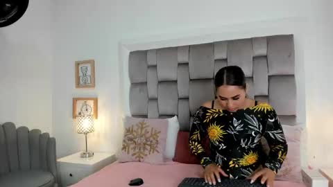 Snapshot of rachel__rose chatting on March 2026 11:26:02 AM Rachel online show from March 2026 11:26:02 AM