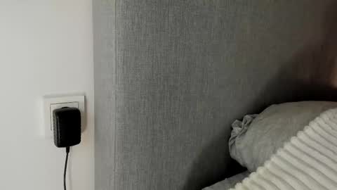 Sherryl online show from December 2025 09:05:01 AM