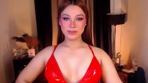 Snapshot of raeganclinton chatting on June 2026 01:47:02 AM raeganclinton online show from June 2026 01:47:02 AM