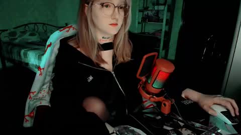 Kate online show from March 2026 07:20:01 PM