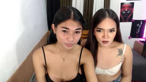 raindrizzle1706 online show from March 2026 05:44:01 AM