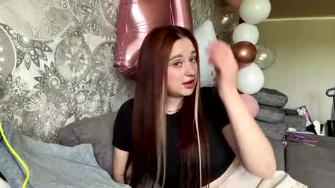 Cherry online show from May 2026 04:52:01 AM