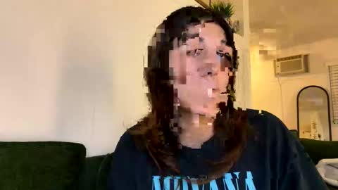 Ray Ray online show from April 2026 04:06:01 AM