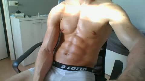 Snapshot of ramonjoosse2001 chatting on June 2026 12:30:01 PM ramonjoosse2001 online show from June 2026 12:30:01 PM