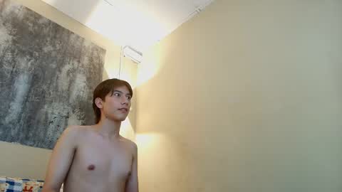 raphael_nyon1 online show from May 2026 03:53:02 PM