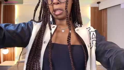 Raquel online show from April 2026 12:30:02 PM