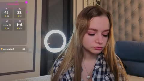 Snapshot of rashidagiczewski chatting on May 2026 01:11:02 AM Nicole online show from May 2026 01:11:02 AM