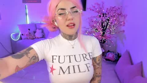 Snapshot of raven_sakura chatting on May 2026 01:50:01 PM . online show from May 2026 01:50:01 PM