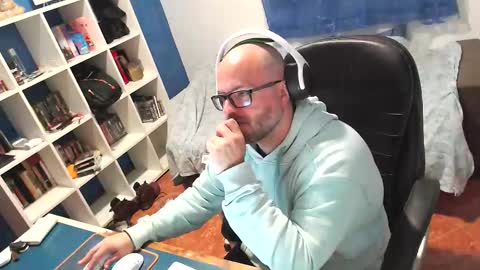 ravingr3d3 online show from March 2026 09:53:02 PM