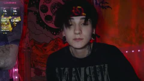 Ray online show from November 2025 04:17:01 PM