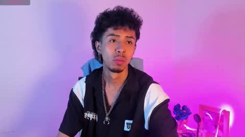 Snapshot of raydevil_ chatting on February 2026 06:43:02 AM Rayn online show from February 2026 06:43:02 AM