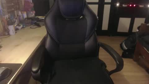 Ray online show from March 2026 09:21:02 PM