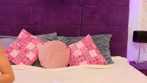 RaysaDrake online show from April 2026 04:11:01 AM