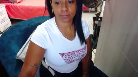 raysajoness online show from April 2026 05:23:01 PM