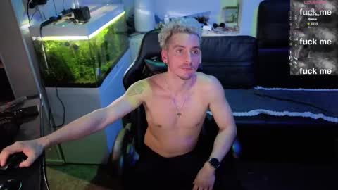 Snapshot of rayzel31 chatting on February 2026 06:45:01 PM Rayzel online show from February 2026 06:45:01 PM