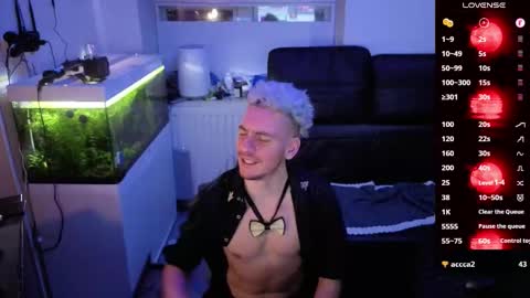 Snapshot of rayzel31 chatting on February 2026 12:07:01 AM Rayzel online show from February 2026 12:07:01 AM