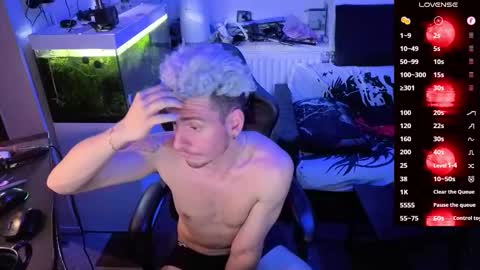 Snapshot of rayzel31 chatting on March 2026 10:05:02 PM Rayzel online show from March 2026 10:05:02 PM