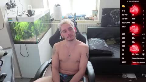 Rayzel online show from March 2026 08:59:01 AM