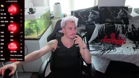 Rayzel online show from April 2026 11:47:01 AM