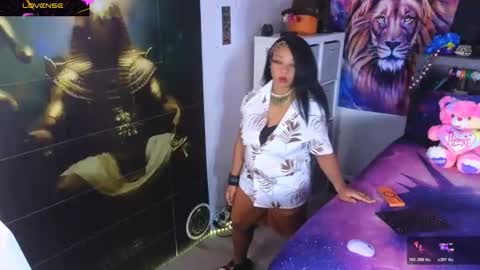 Snapshot of realgoddessdream chatting on June 2026 11:49:01 PM realgoddessdream online show from June 2026 11:49:01 PM