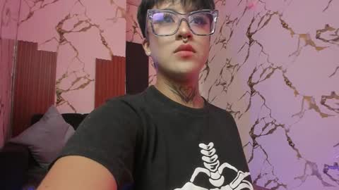 Snapshot of rebeka_baker chatting on November 2025 12:05:02 PM REBEKA online show from November 2025 12:05:02 PM