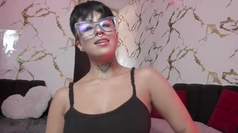 Snapshot of rebeka_baker chatting on December 2025 01:38:02 PM REBEKA online show from December 2025 01:38:02 PM