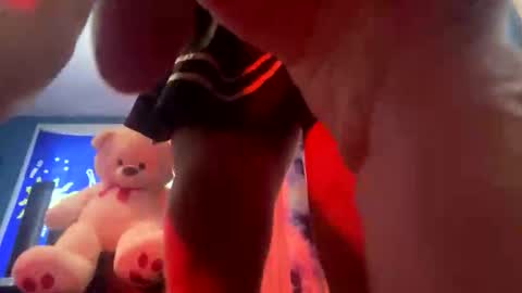 Holly online show from April 2026 09:17:02 PM