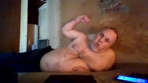 reddragon1195 online show from April 2026 04:37:02 PM