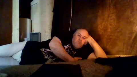 reddragon1195 online show from May 2026 08:32:02 AM