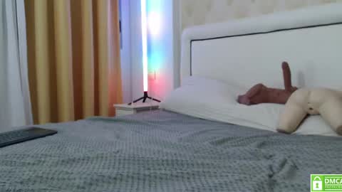 Steve Blond online show from April 2026 07:58:02 PM