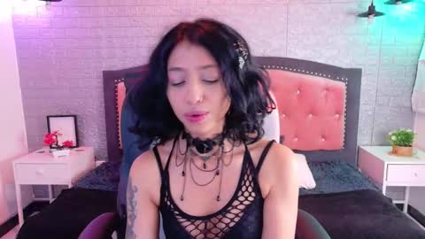 Lili Lopez online show from March 2026 07:53:01 PM