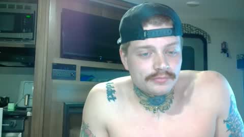 Snapshot of redinthebed chatting on December 2024 01:00:02 AM InkedGinger online show from December 2024 01:00:02 AM