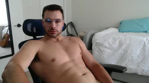 redstar461163 online show from May 2026 08:32:01 PM