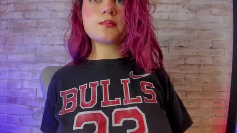   online show from April 2026 12:35:02 PM