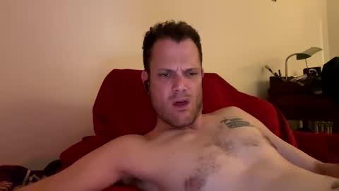 Snapshot of reed_thomas chatting on April 2026 06:22:02 AM Reed Thomas online show from April 2026 06:22:02 AM