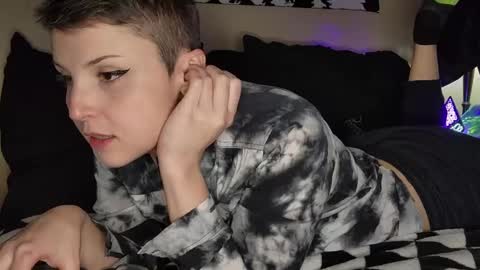 Kenzie online show from January 2025 06:21:01 AM