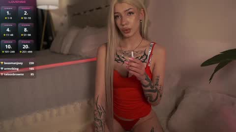 Regina online show from January 2025 03:11:01 AM