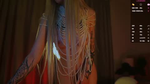 Regina online show from January 2025 12:12:01 AM