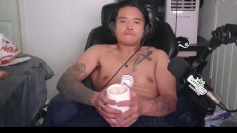 rekt_420_ online show from March 2026 06:52:01 PM