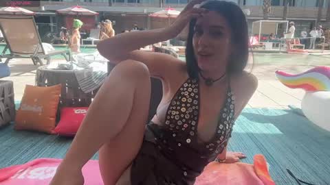 Remi online show from April 2026 10:55:01 PM