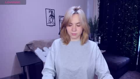 RemiPeach online show from May 2026 03:41:02 PM