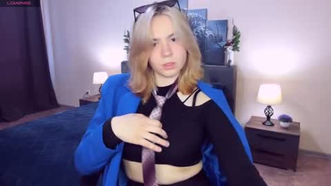 RemiPeach online show from June 2026 03:34:02 PM
