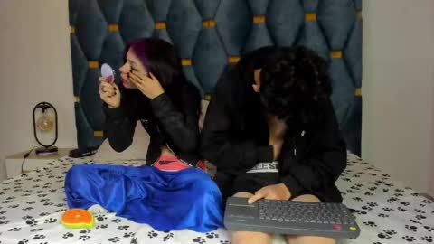 Ren y Leila online show from March 2025 03:04:01 PM