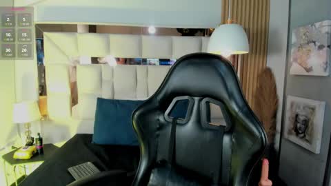 Renata  online show from May 2026 05:02:02 AM