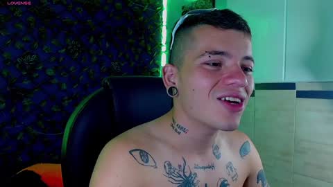 R E N E  online show from January 2025 07:05:01 AM